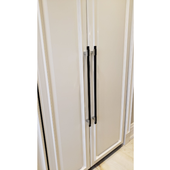 Modern Two Tone Appliance Pull - Chrome Base 4778