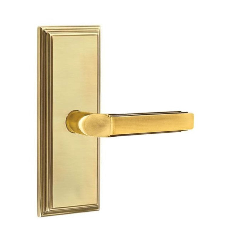 Emtek Door Handle - Milano Lever 7" Wilshire Sideplate - Classic Brass
