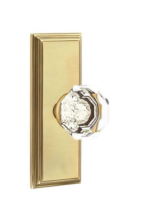Emtek Door Handle - Old Town Glass Knob, 7" Wilshire Sideplate