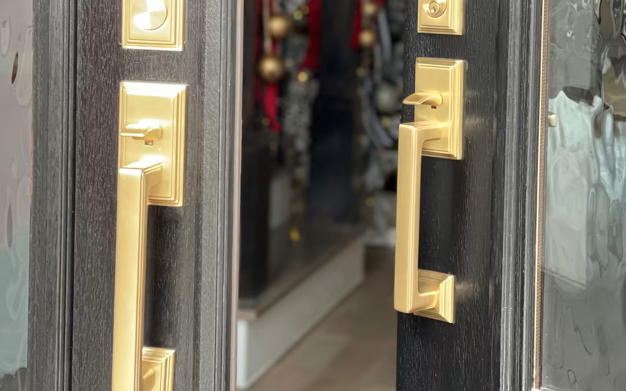 Emtek Wilshire Door Pull