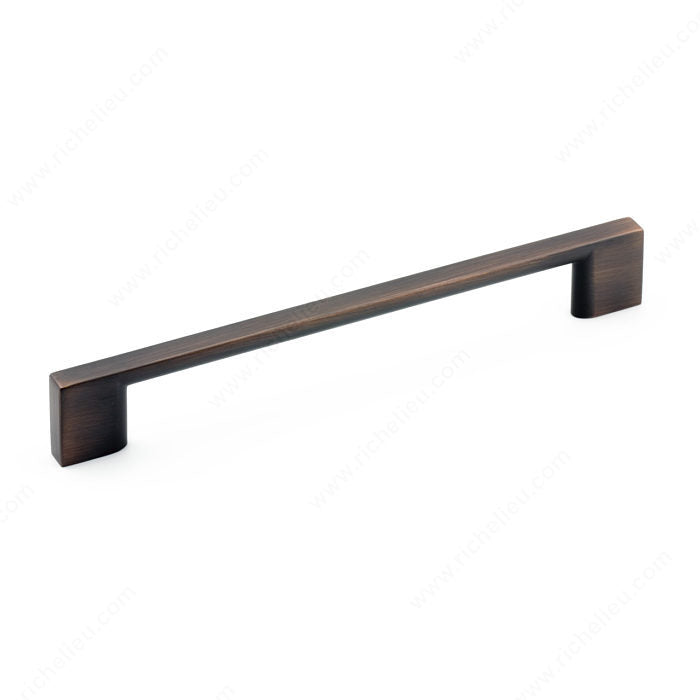 Richelieu Contemporary Metal Pull - 8160 Collection