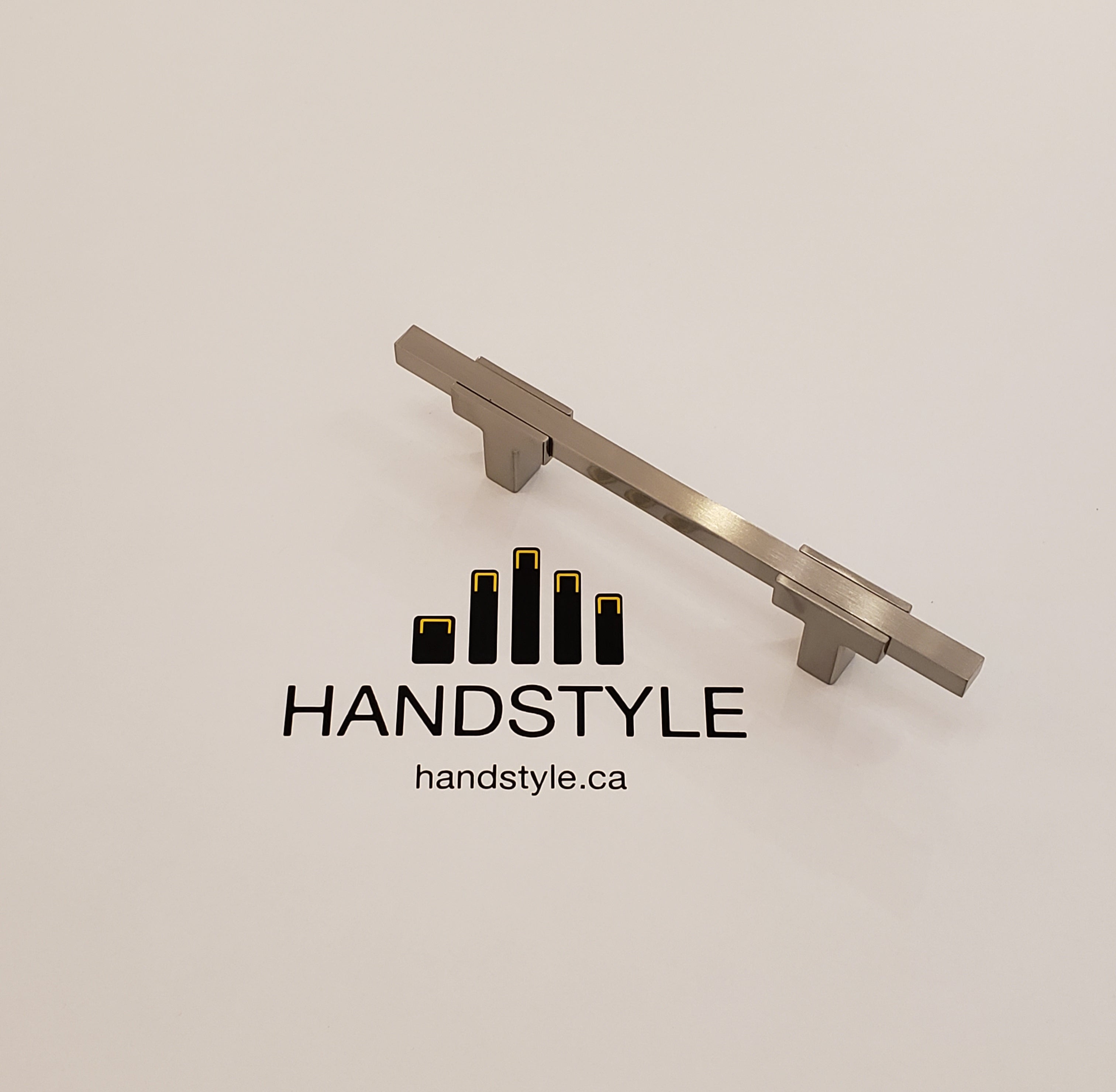 Two Tone T-Bar Handle - Chrome Base 778
