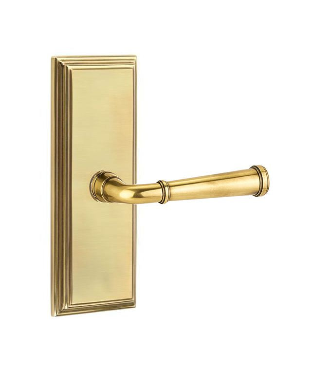 Emtek Door Handle - Merrimack Lever 7" Wilshire Sideplate