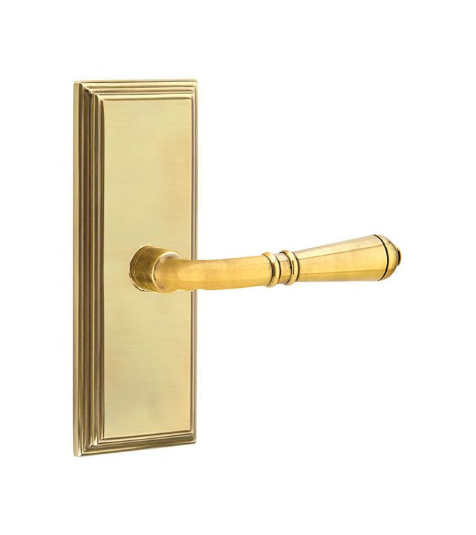 Emtek  Door Handle - Turino Lever 7" Wilshire Sideplate - Classic Brass