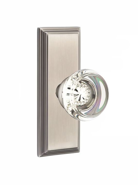 Emtek Door Handle - Georgetown Glass Knob, 7" Wilshire Sideplate