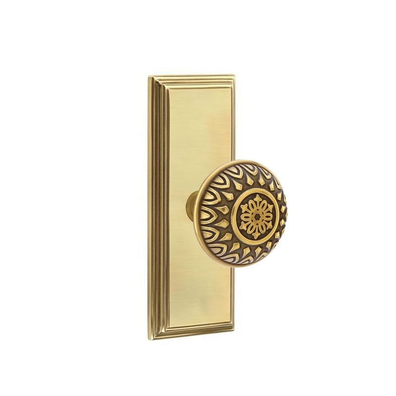 Emtek  Door Handle - Lancaster Knob 7" Wilshire Sideplate - Designer  Brass