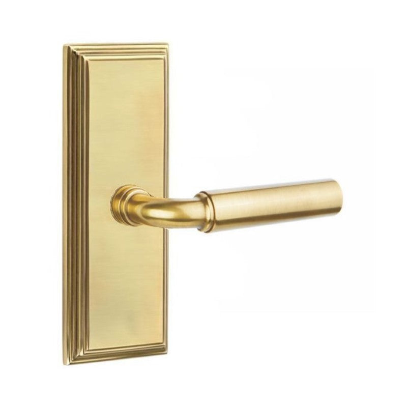 Emtek  Door Handle - Manning Lever 7" Wilshire Sideplate - Classic Brass