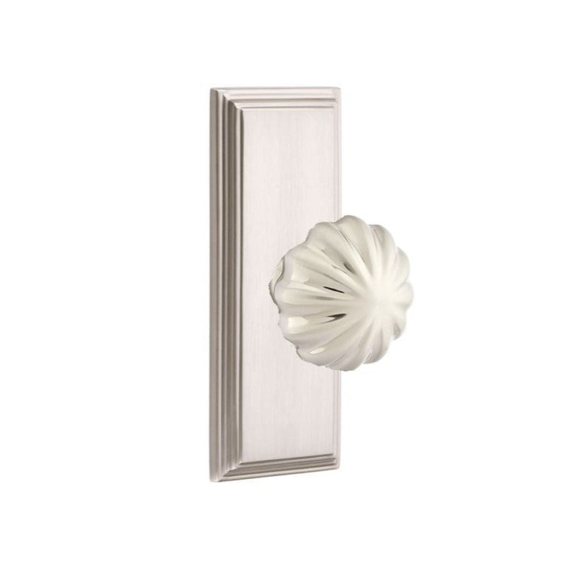 Emtek  Door Handle - Melon Knob 7" Wilshire Sideplate - Classic Brass