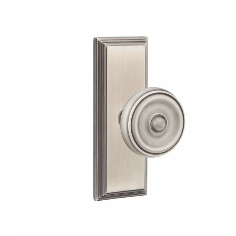 Emtek  Door Handle - Waverly Knob 7" Wilshire Sideplate - Classic Brass