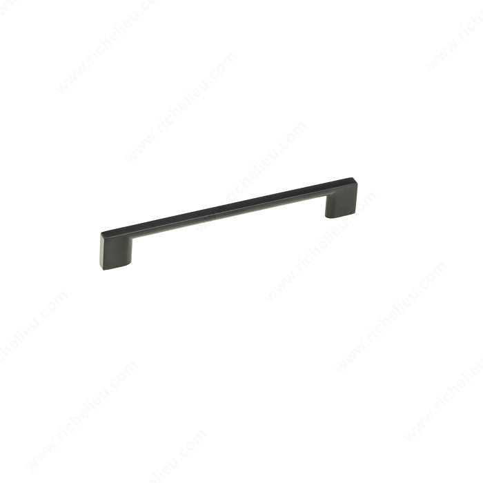 Richelieu Contemporary Metal Pull - 8160 Collection