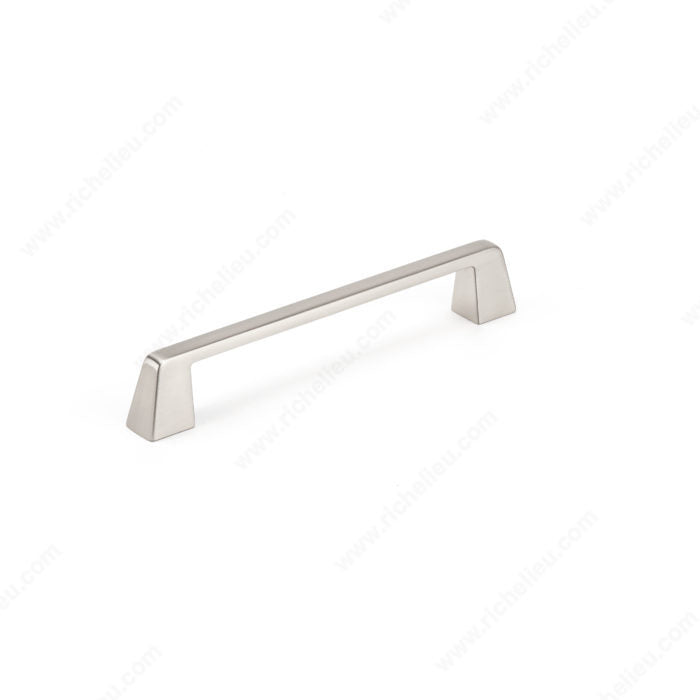 Richelieu Contemporary Metal Pull - 7340 Collection