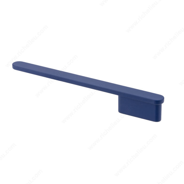 Richelieu Contemporary Metal Pull - 9697 - Inspiration Collection