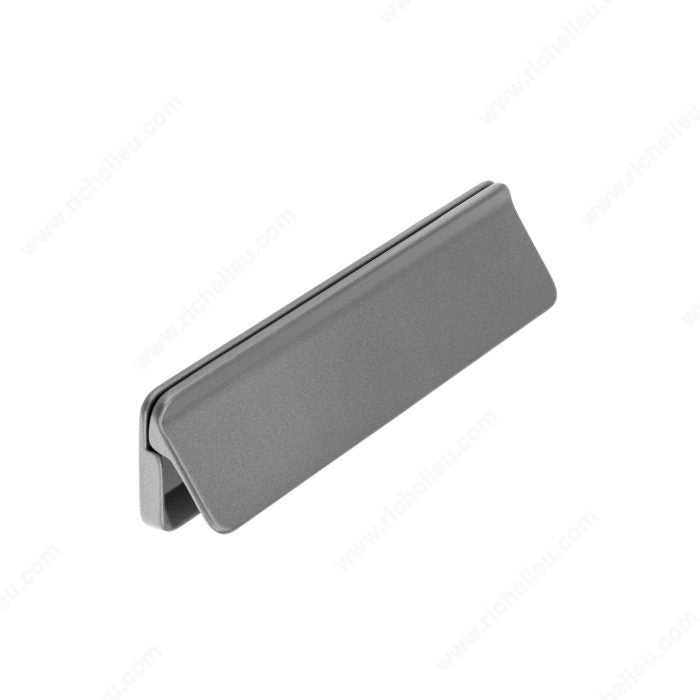 Richelieu Contemporary Metal Pull - 2070 - Inspiration Collection