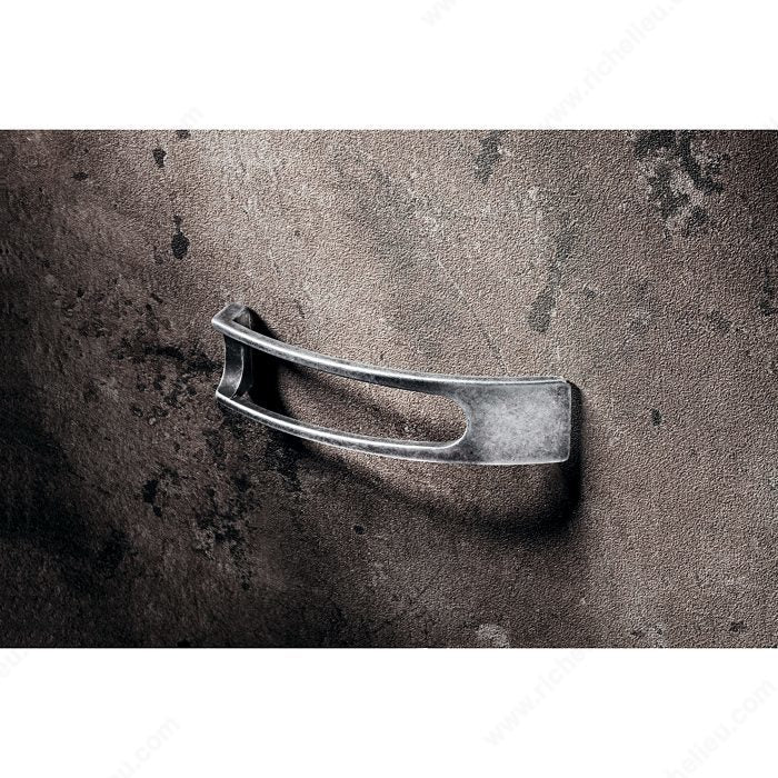 Richelieu Contemporary Metal Pull - Autore Collection