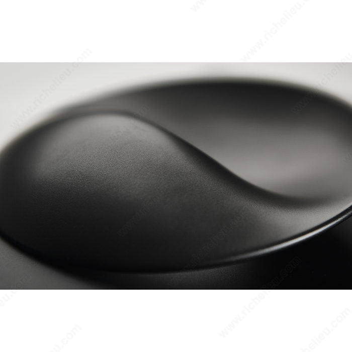 Richelieu Kara Eclectic Pull - Muse Collection