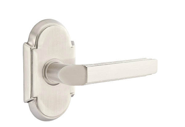 Emtek Milano Lever with Style 8 Rosette - Classic Brass