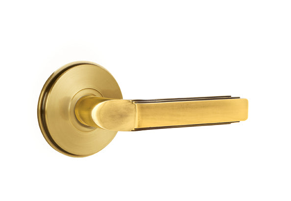 Emtek Milano Lever with Watford Rosette - Classic Brass