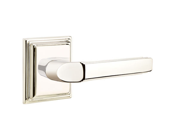 Emtek Milano Lever with Wilshire Rosette - Classic Brass